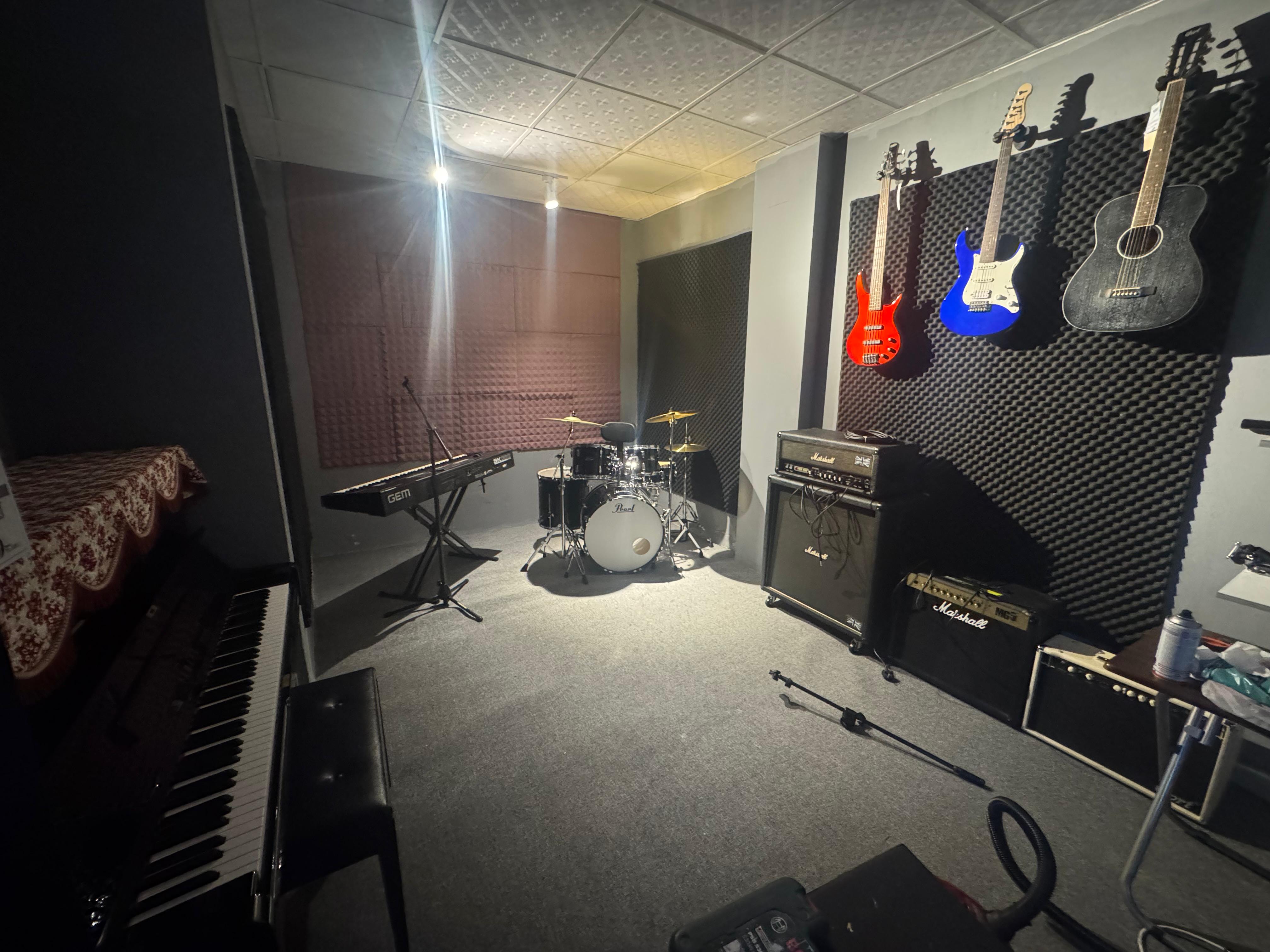 Instruments and gear at AKM Music